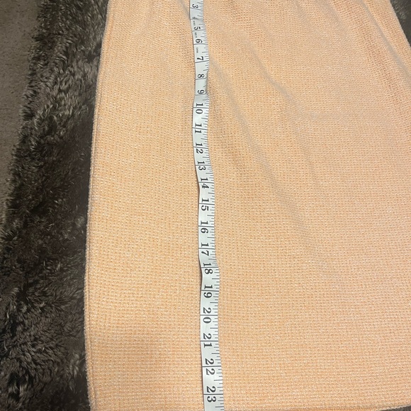 St. John’s Knit by Marie Gray suit - Picture 5 of 6